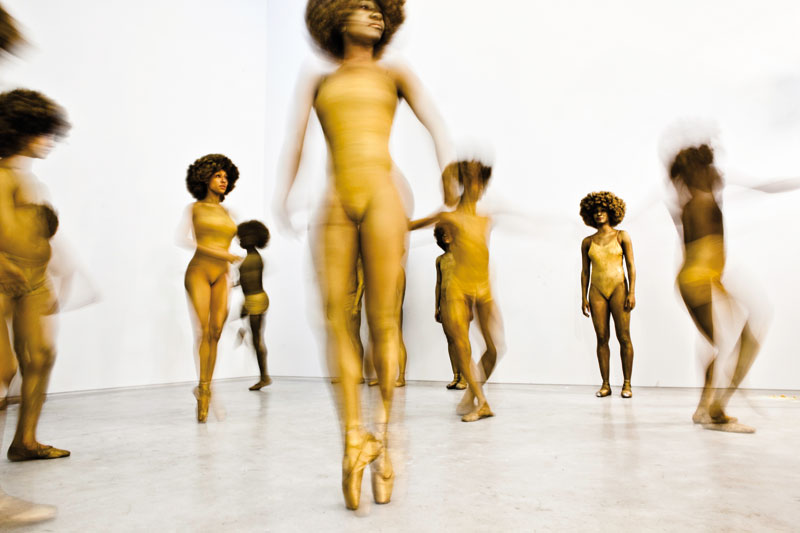 Momentum, 2010 HD video, color, sound, 6:56 minutes. Courtesy the artist; Salon 94, New York; and Galerie Nathalie Obadia, Paris/Brussels © Lorna Simpson